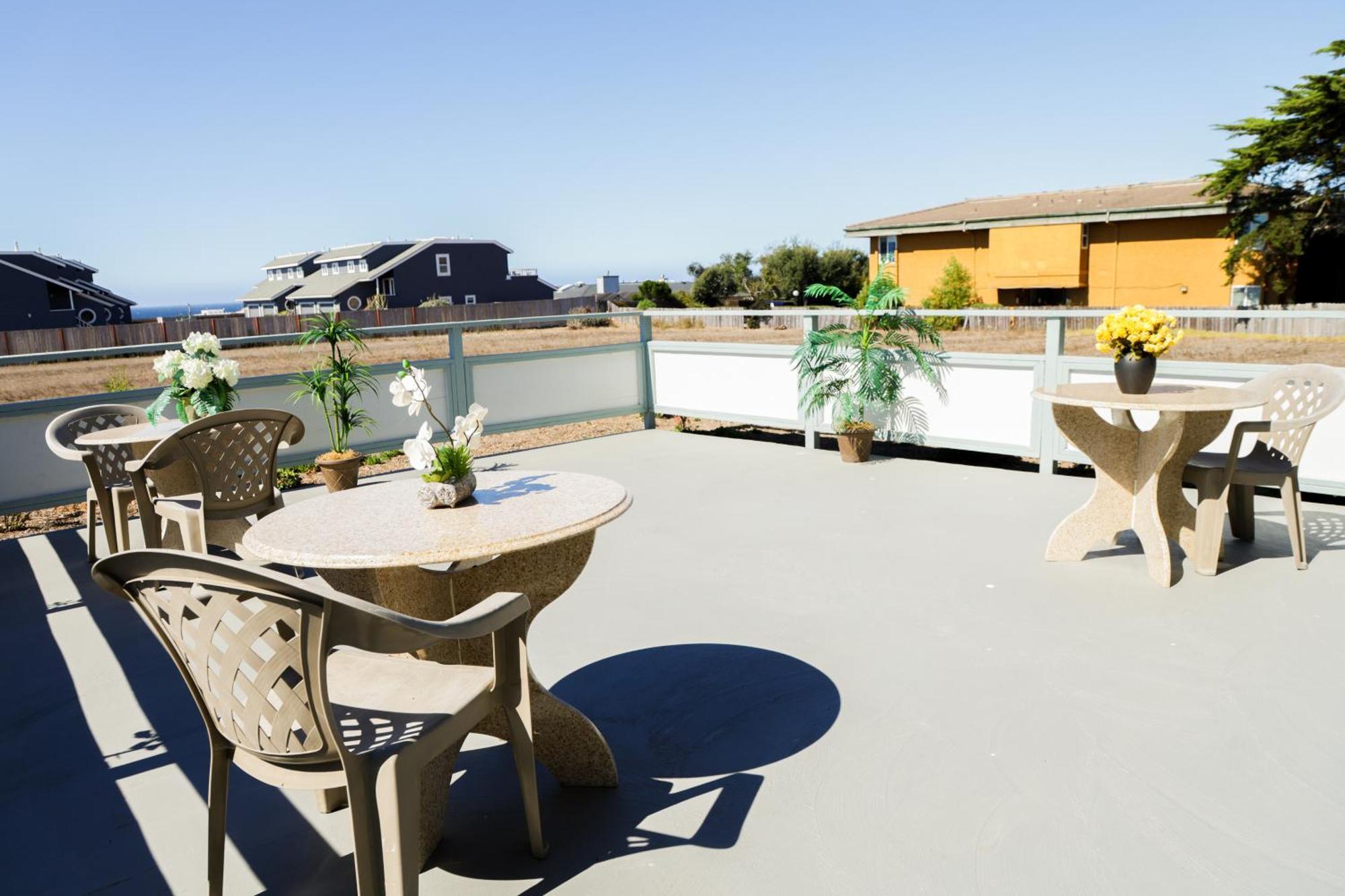 Sea Breeze Inn - San Simeon Exterior photo