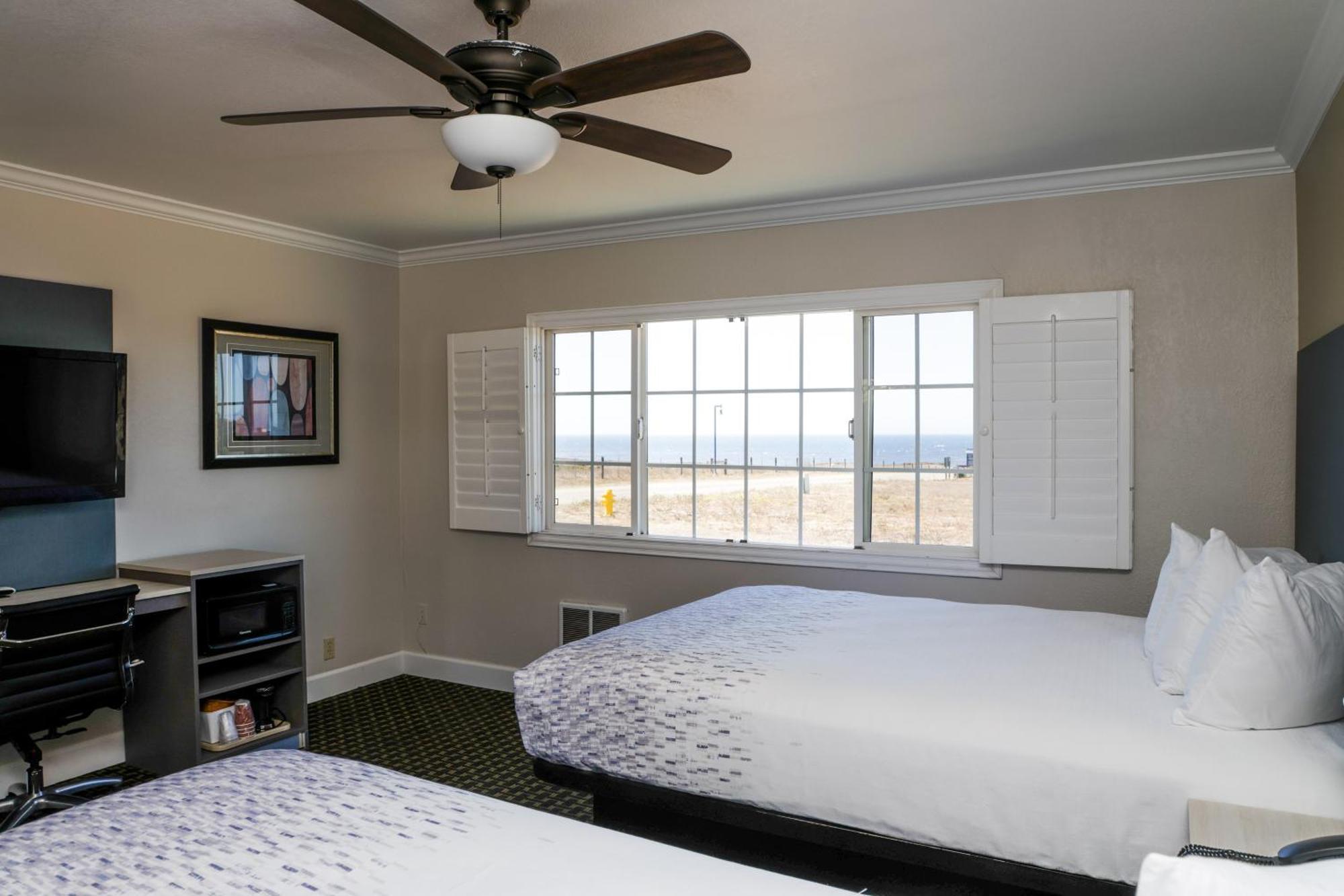 Sea Breeze Inn - San Simeon Exterior photo
